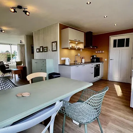 Near Sint Maartenszee Holiday home *