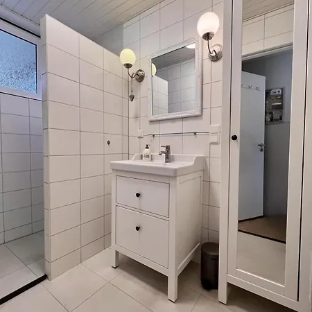 Modern Close To With Views 度假居 Sint Maartensvlotbrug