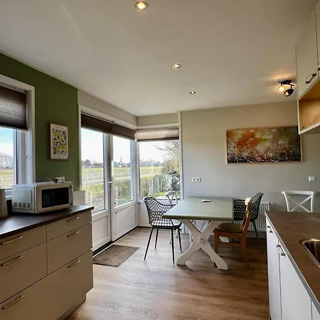 Holiday home Near Sint Maartenszee *