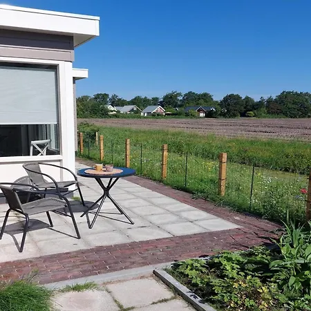 Holiday home Near Sint Maartenszee *